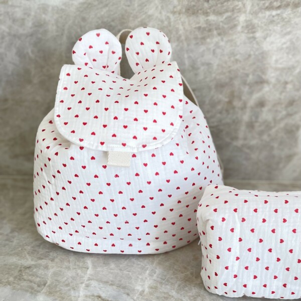 Sac à dos motif cœur rouge